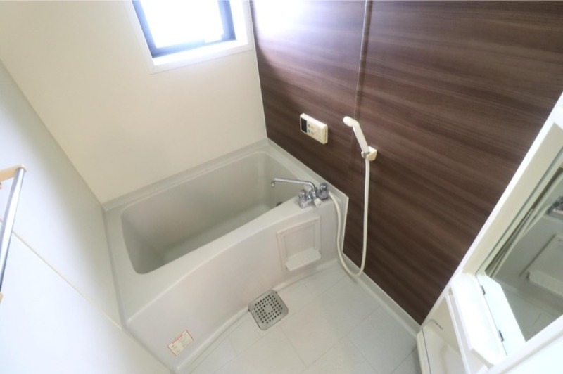 バス・シャワールーム　図面と現状に相違がある場合には現状を優先