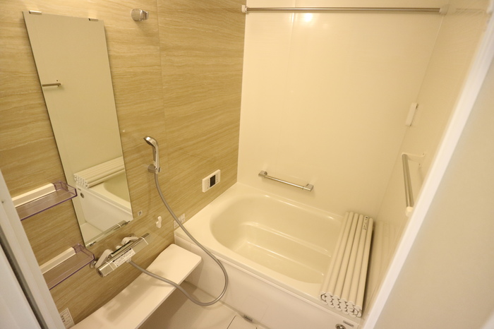 バス・シャワールーム　浴室