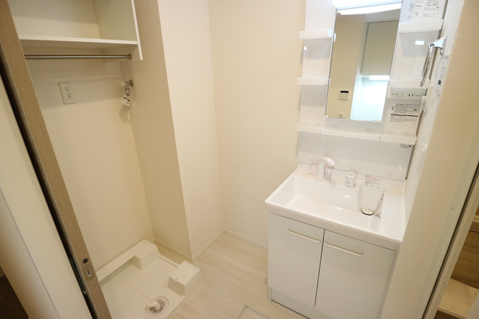 洗面設備　洗髪洗面化粧台