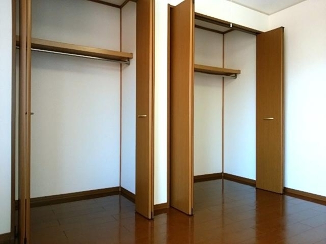収納　洋室(1)