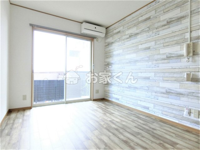 居室・リビング　室内(前回募集時の写真です)