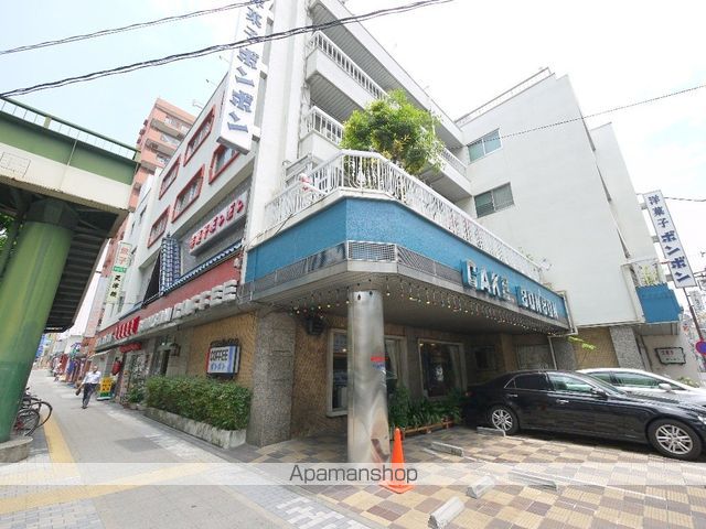 その他　ボンボン（ケーキ屋）（その他）まで400m