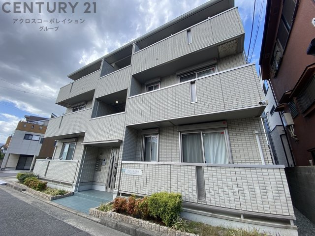 建物外観　オートロック完備で安心のセキュリティ♪