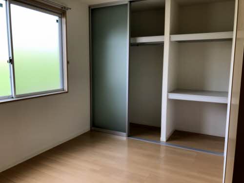 その他部屋・スペース　広々とした洋室です