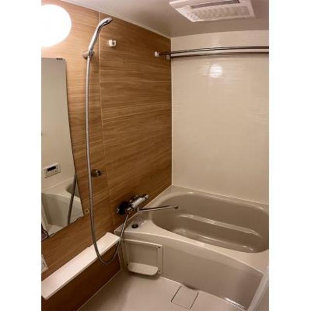 バス・シャワールーム　※写真は同タイプ住戸です。