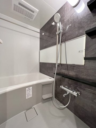 バス・シャワールーム　バス※別部屋参考写真