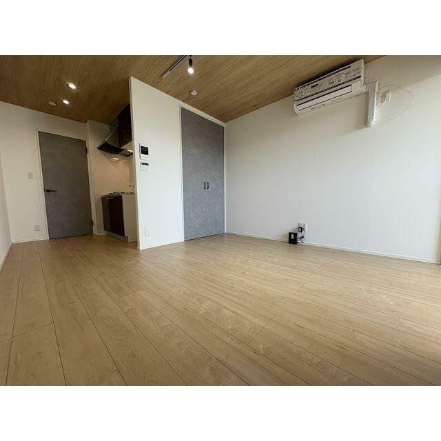 居室・リビング　物件画像