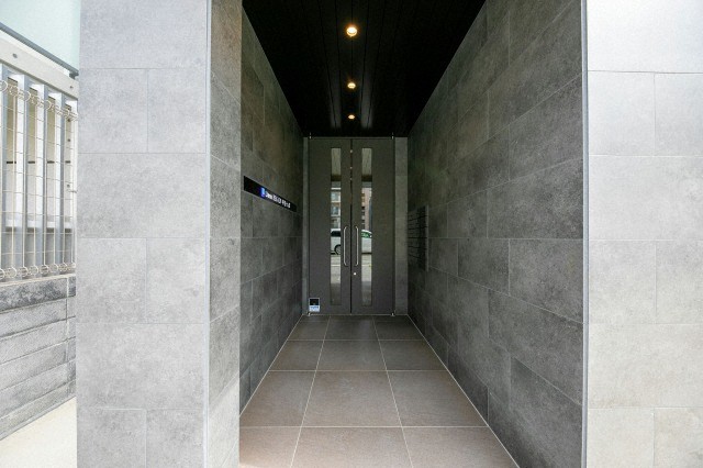 エントランス　エントランス