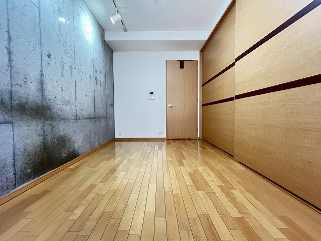 居室・リビング　ゆったり過ごせる居間です