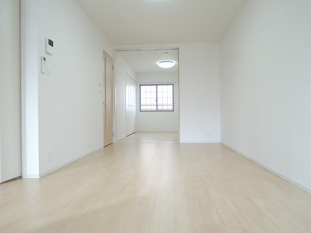 居室・リビング　リビング