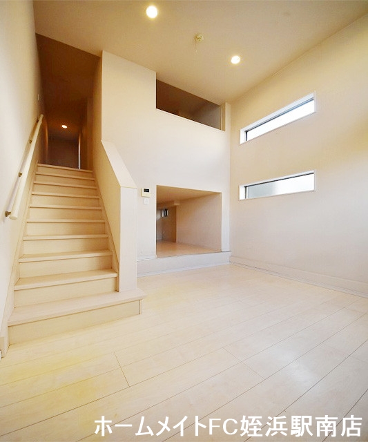 居室・リビング　★大人気のメゾネットシリーズ★