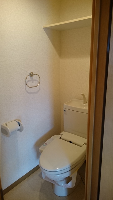 トイレ　洗浄便座