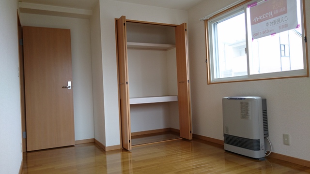 収納　洋室の収納