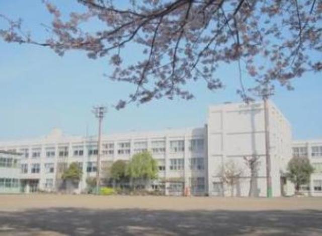 小学校　大和市立北大和小学校（小学校）まで967m