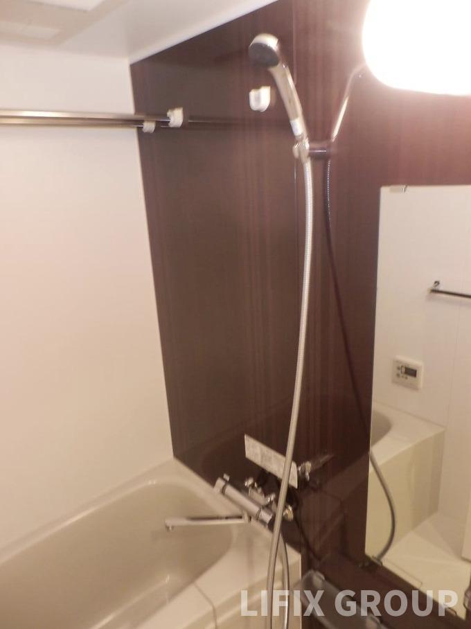 バス・シャワールーム　風呂