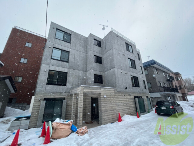 建物外観　札幌市豊平区平岸４条「ＳＯＲＡライブマーケット平岸」