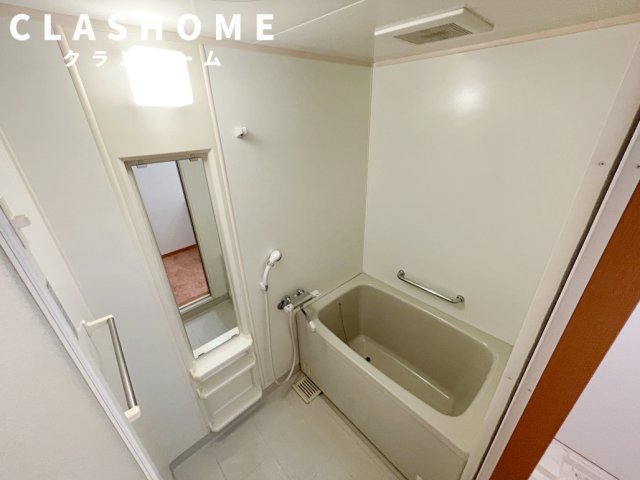 バス・シャワールーム　同物件の別部屋になります。