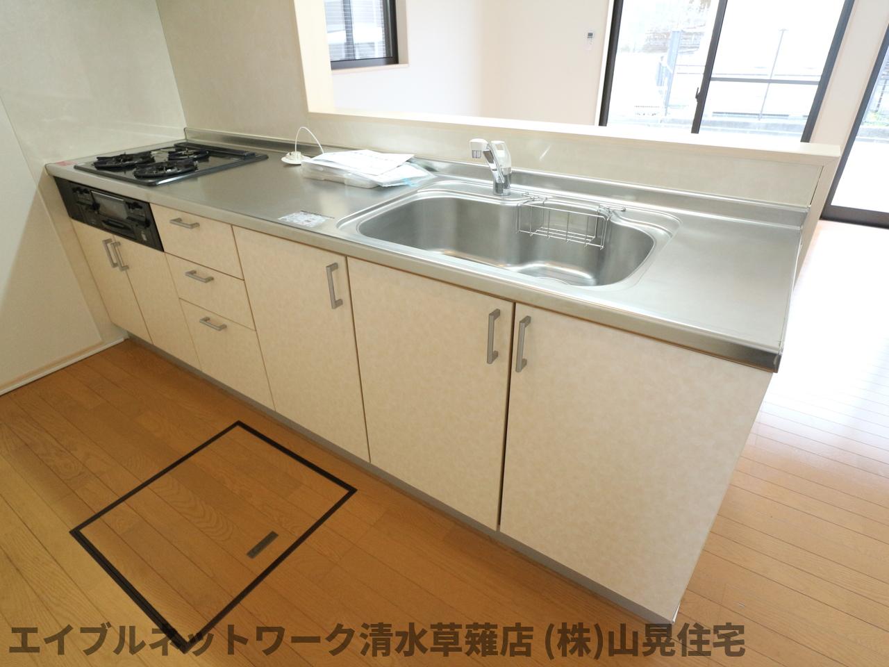 キッチン　きれいなキッチンです