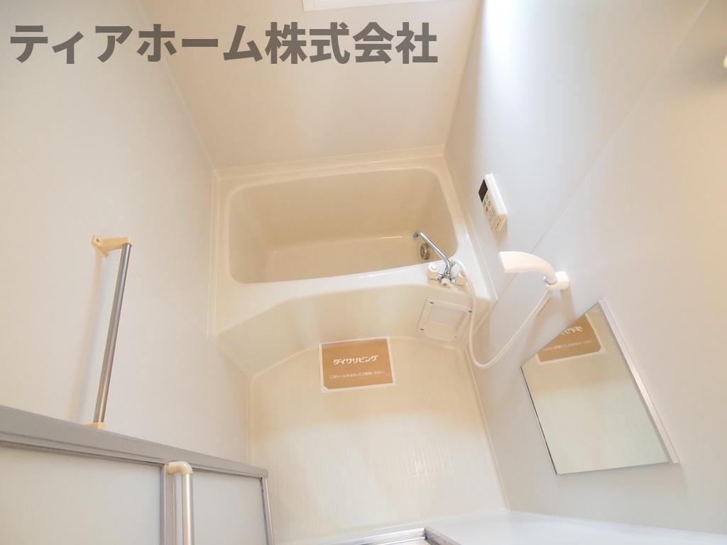 バス・シャワールーム　きれいなお風呂です