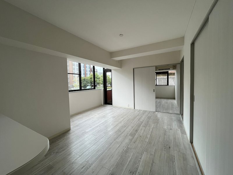 居室・リビング　201号室(2023.9.17)