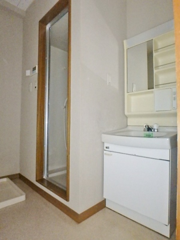 洗面設備　図面と現状に相違がある場合には現状を優先