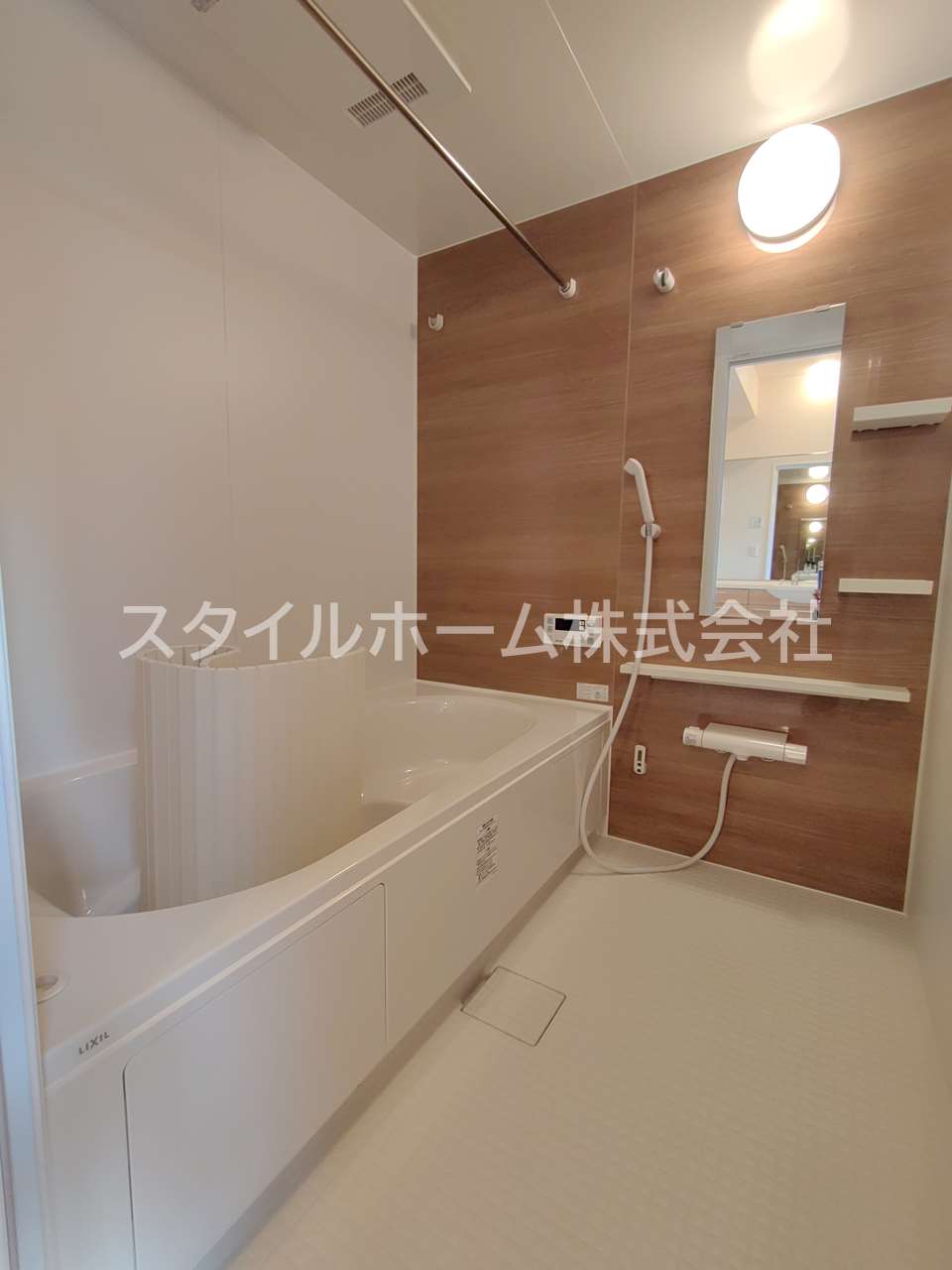 バス・シャワールーム　イメージ写真【実際のお部屋とは多少異なります】