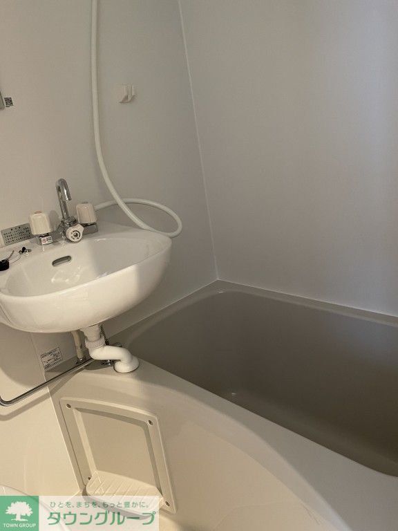 バス・シャワールーム　お部屋探しは株式会社　タウンハウジング　までお気軽にお問合…