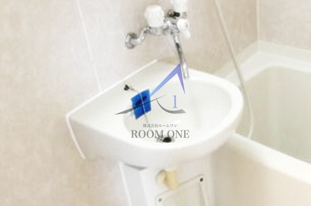 洗面設備　洗面台です。