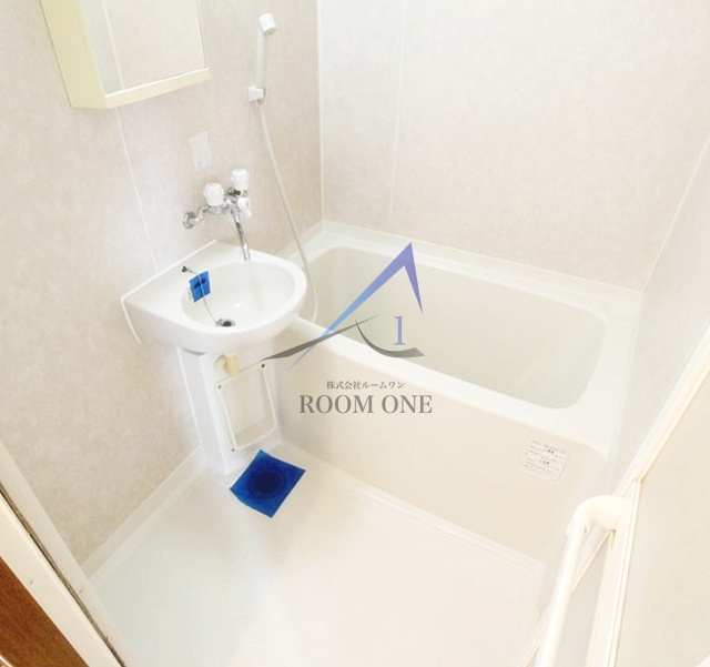 バス・シャワールーム　お風呂です。