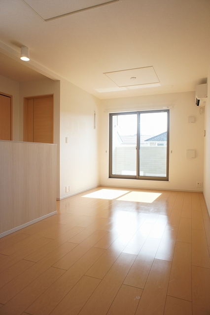 居室・リビング　リビング日当りバッチリが写真でわかりますね☆