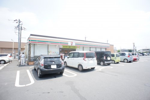 コンビニ　セブンイレブン 筑西川島店（コンビニ）まで254m