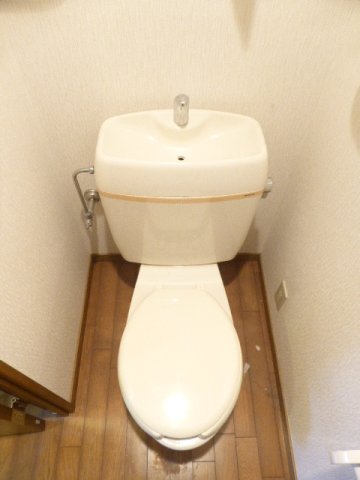 トイレ　トイレ