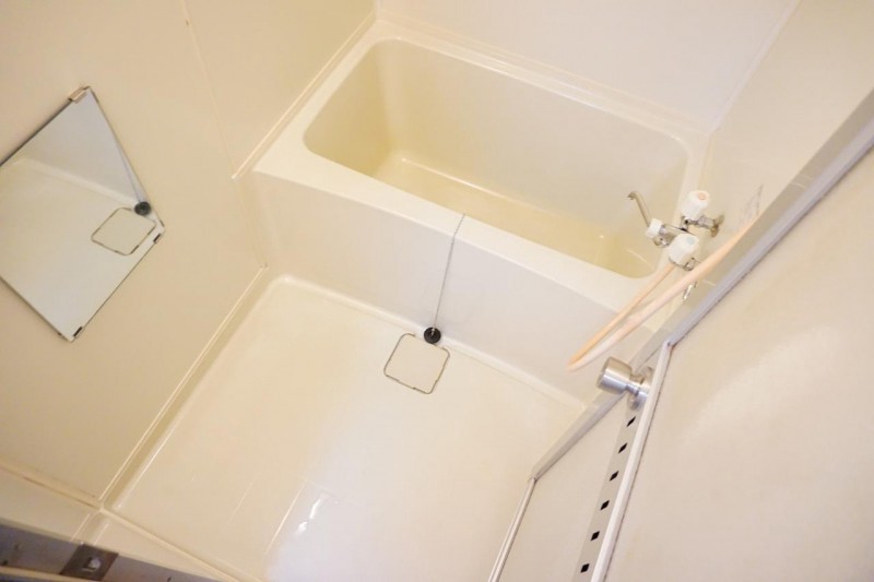 バス・シャワールーム　浴室