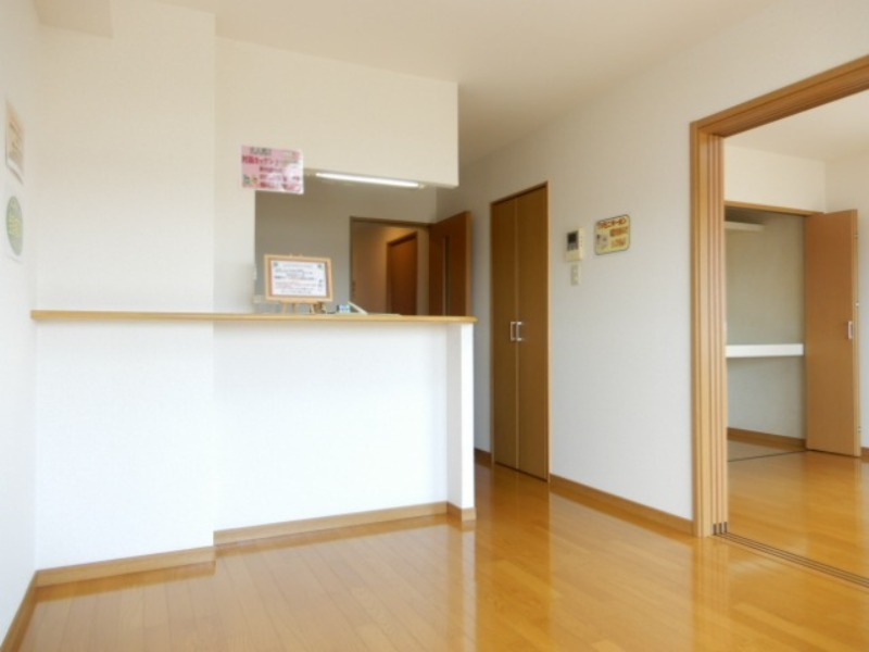 居室・リビング　図面と現状に相違がある場合には現状を優先