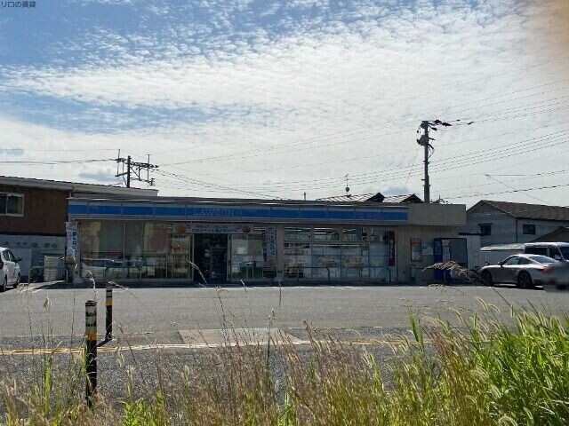 コンビニ　ローソン福岡次郎丸五丁目店（コンビニ）まで548m