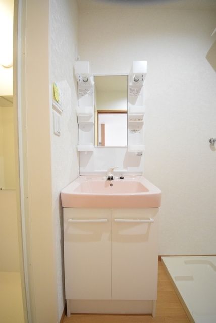 洗面設備　☆内見のご予約はタウンハウジング八王子店まで☆