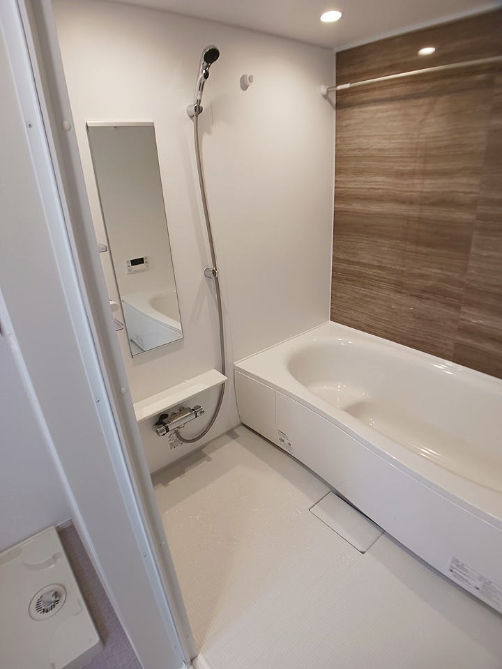 バス・シャワールーム