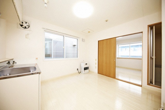 居室・リビング　使いやすい居間です