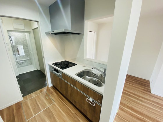 キッチン　※別部屋の写真です