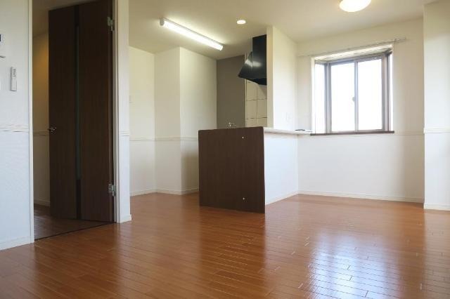 居室・リビング　日当たり良好リビングです