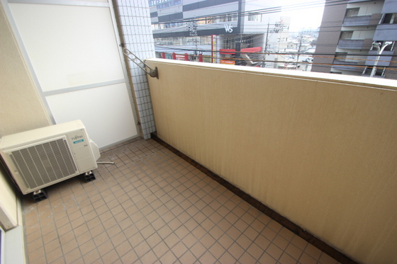 バルコニー　※別部屋の写真です
