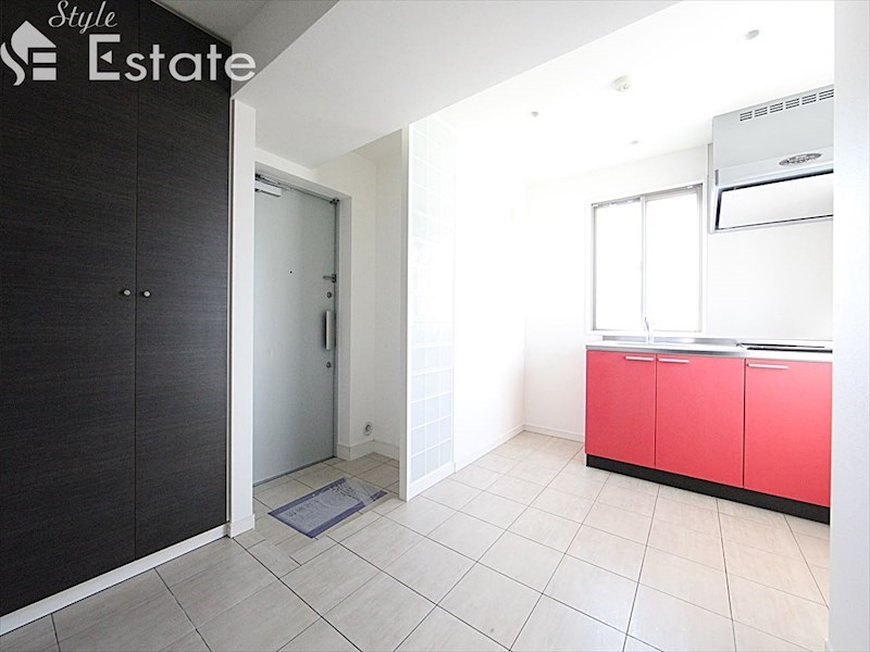 居室・リビング　内装