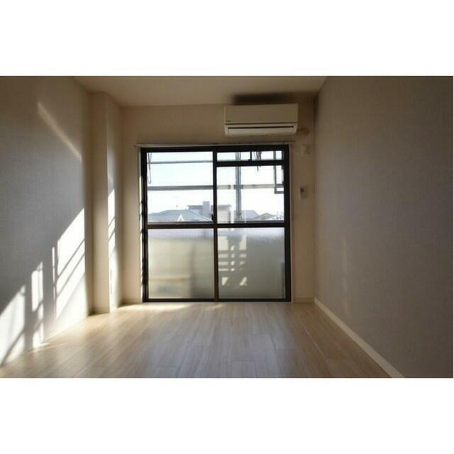 居室・リビング　別部屋同仕様タイプ