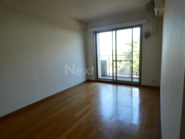 居室・リビング　ケーディーエックスレジデンス宮前平