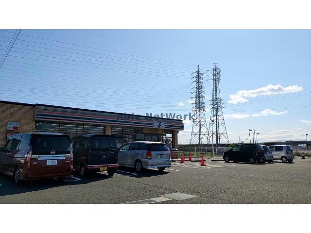 コンビニ　セブンイレブン犬山五郎丸東店（コンビニ）まで661m