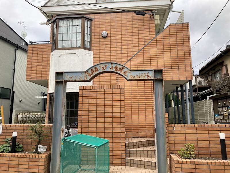 建物外観　現況優先