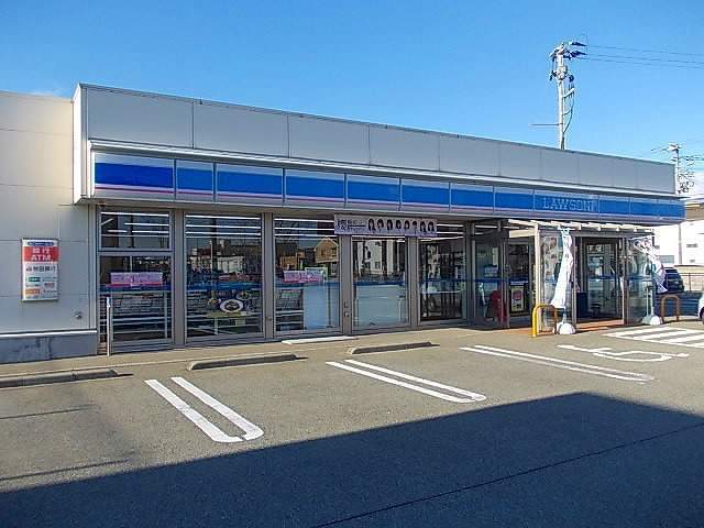 コンビニ　ローソン秋田泉登木店（コンビニ）まで650m