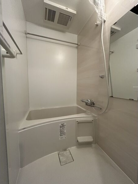 バス・シャワールーム　初期費用分割可★ご希望の場所まで無料送迎サービス付♪