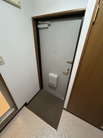 玄関　ゆったりとした玄関です