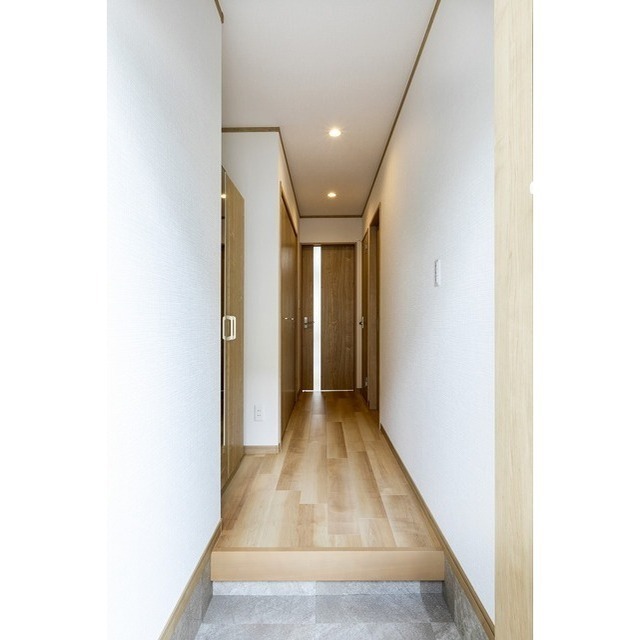 玄関　※イメージ写真